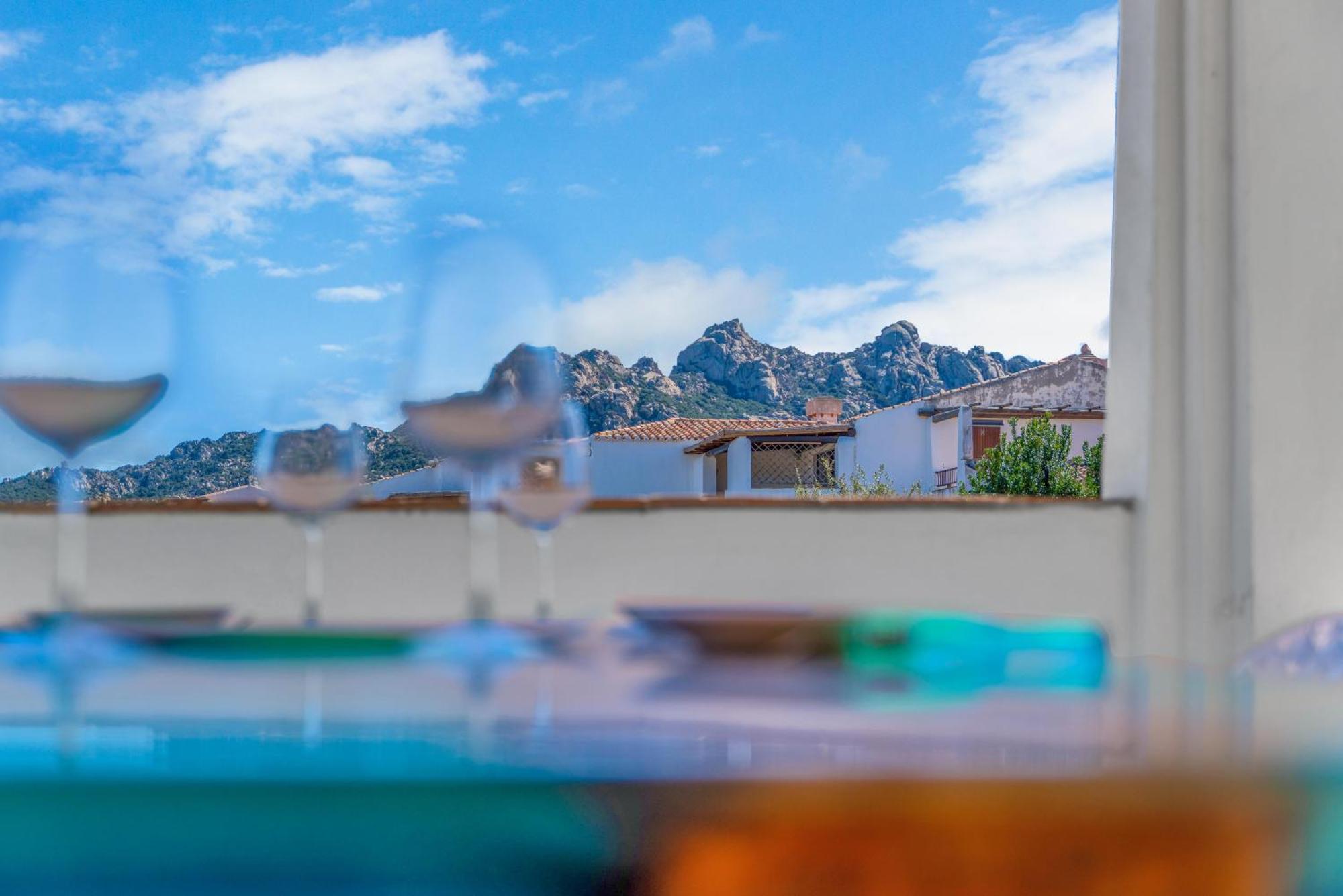 Villa LUXURY NUOVA casa con piscina a PORTO CERVO Liscia di Vacca Esterno foto